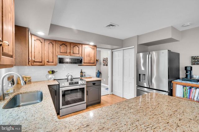 755 GORDON DR, Yardley, PA 19067