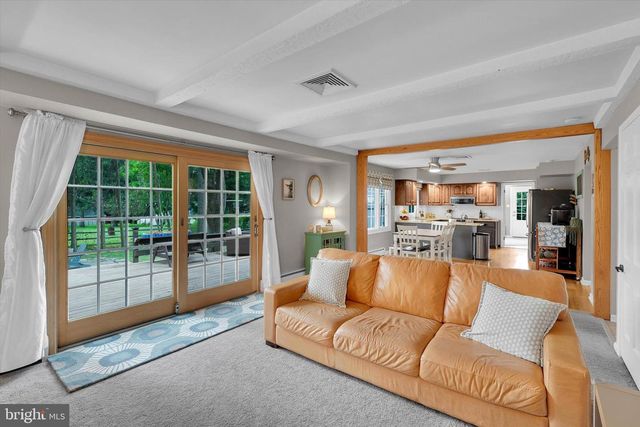 755 GORDON DR, Yardley, PA 19067