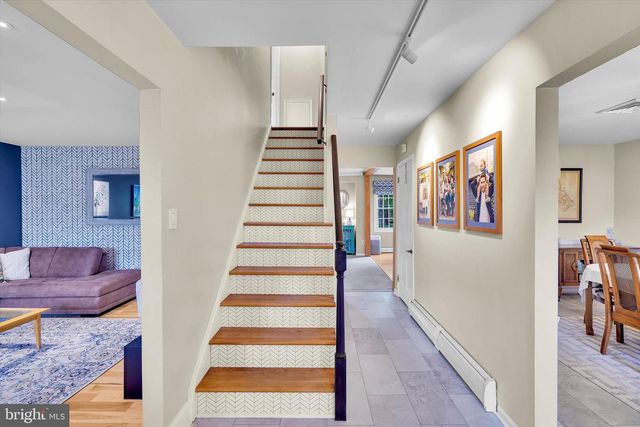 755 GORDON DR, Yardley, PA 19067