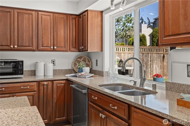 11007 60th Avenue W, Mukilteo, WA 98275