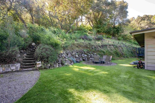 60 Calle De Los Ositos, Carmel Valley, CA 93924