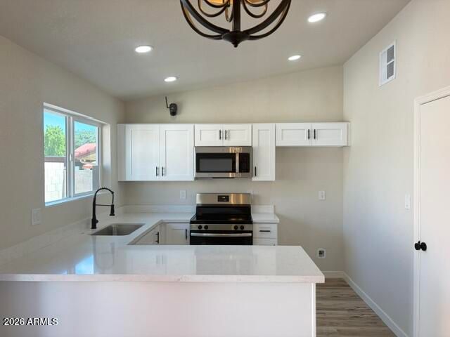 2829 E TRACY Lane 4, Phoenix, AZ 85032