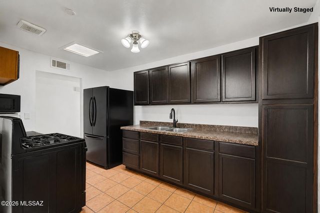 3249 S Capri Circle, Tucson, AZ 85713