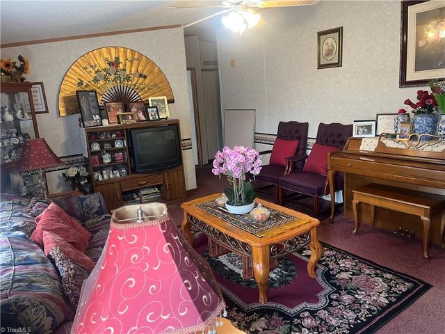 1024 Frans Road, Westfield, NC 27053