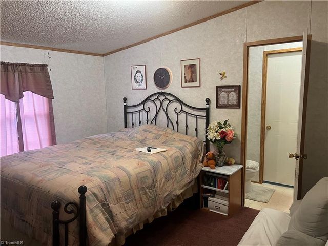 1024 Frans Road, Westfield, NC 27053