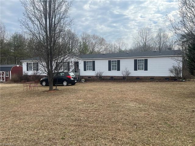 1024 Frans Road, Westfield, NC 27053
