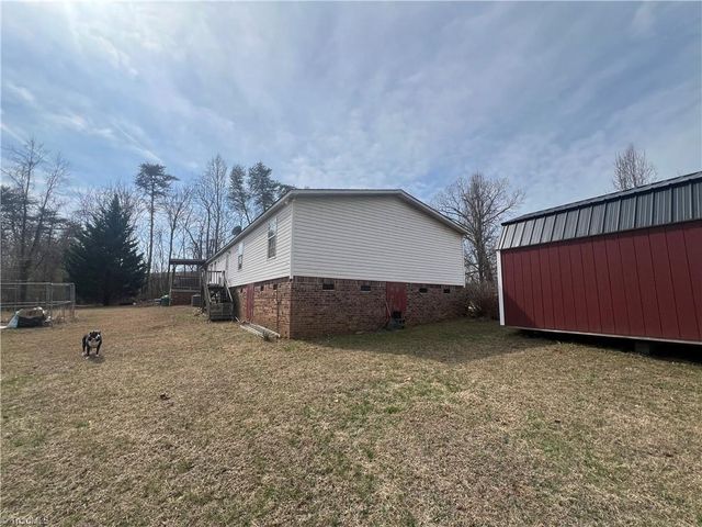 1024 Frans Road, Westfield, NC 27053