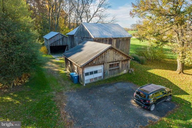 486 W STREET RD, Kennett Square, PA 19348