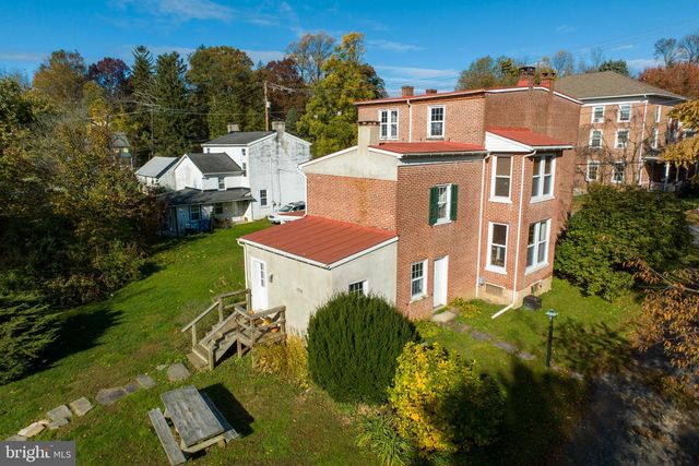 486 W STREET RD, Kennett Square, PA 19348