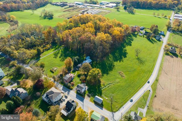 486 W STREET RD, Kennett Square, PA 19348