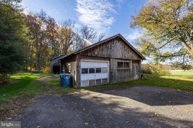 486 W STREET RD, Kennett Square, PA 19348
