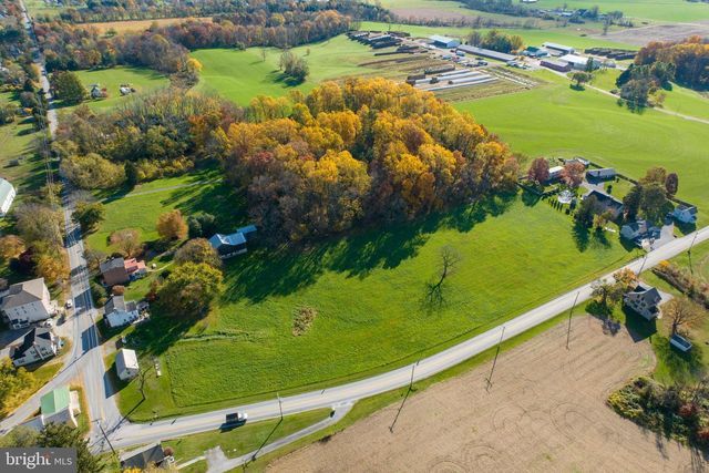 486 W STREET RD, Kennett Square, PA 19348
