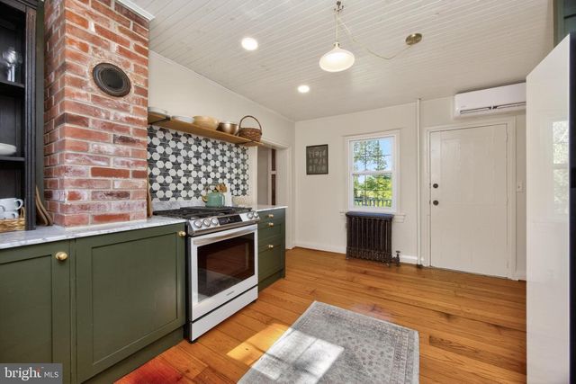 486 W STREET RD, Kennett Square, PA 19348