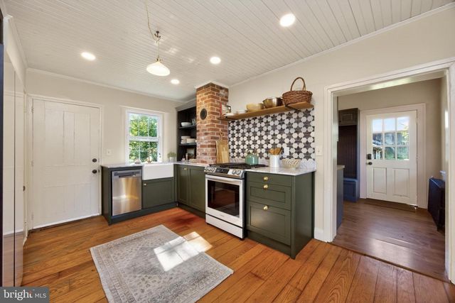 486 W STREET RD, Kennett Square, PA 19348