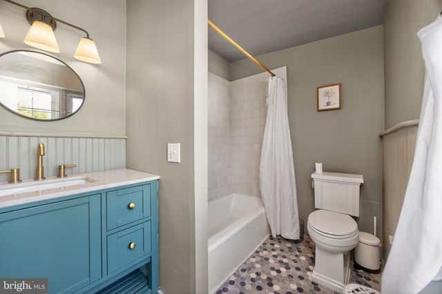 486 W STREET RD, Kennett Square, PA 19348