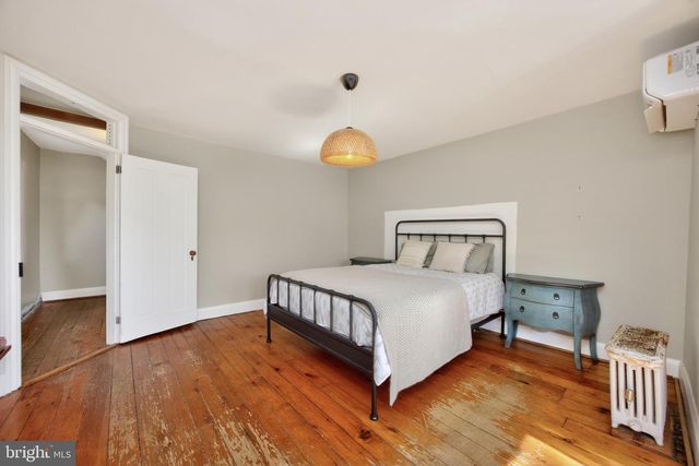 486 W STREET RD, Kennett Square, PA 19348