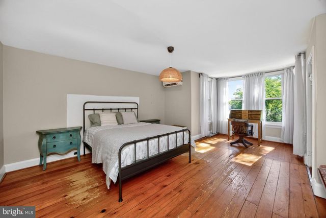 486 W STREET RD, Kennett Square, PA 19348