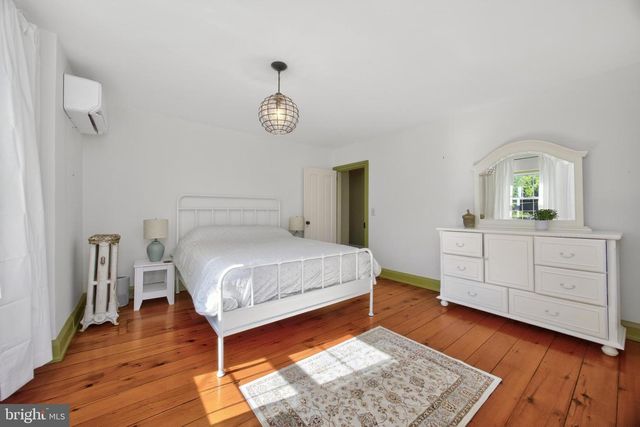 486 W STREET RD, Kennett Square, PA 19348