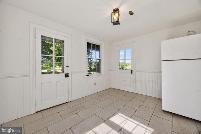 486 W STREET RD, Kennett Square, PA 19348
