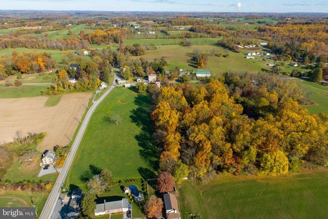 486 W STREET RD, Kennett Square, PA 19348