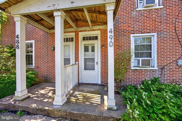 486 W STREET RD, Kennett Square, PA 19348