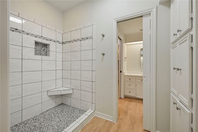 2711 Pinehurst Circle, Bryan, TX 77802