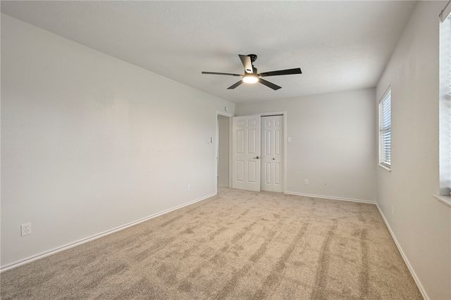 2711 Pinehurst Circle, Bryan, TX 77802