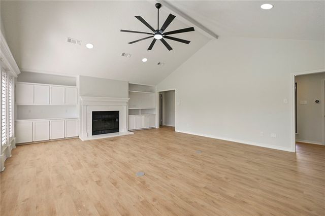 2711 Pinehurst Circle, Bryan, TX 77802