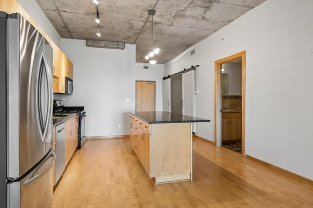212 N 1st Street 610, Minneapolis, MN 55401