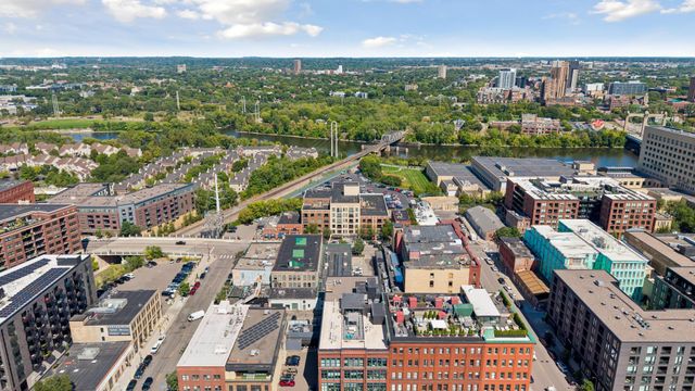 212 N 1st Street 610, Minneapolis, MN 55401