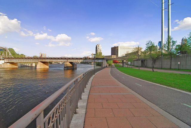 212 N 1st Street 610, Minneapolis, MN 55401