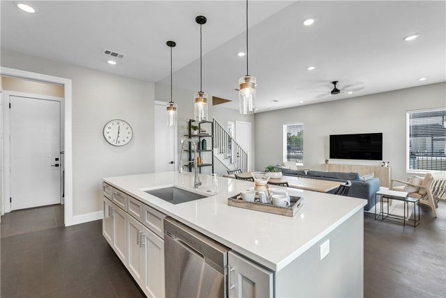 265 Estates Circle, College Station, TX 77840