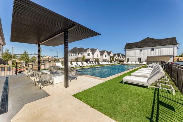 265 Estates Circle, College Station, TX 77840