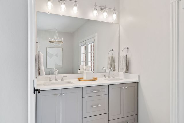 156 N Berwick Ln, Franklin, TN 37069