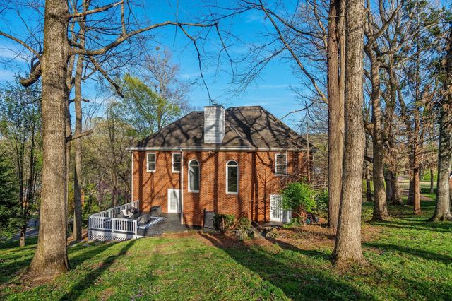 156 N Berwick Ln, Franklin, TN 37069