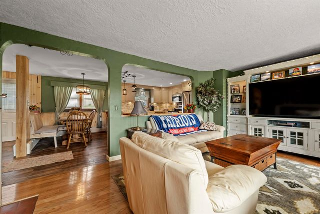 1310 Wellington Road, Manchester, NH 03104