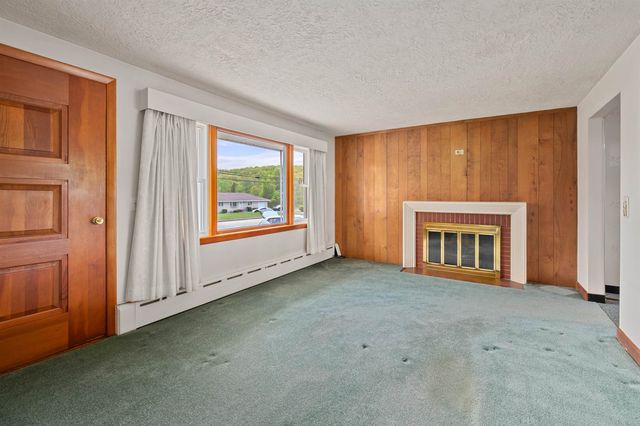 1310 Wellington Road, Manchester, NH 03104