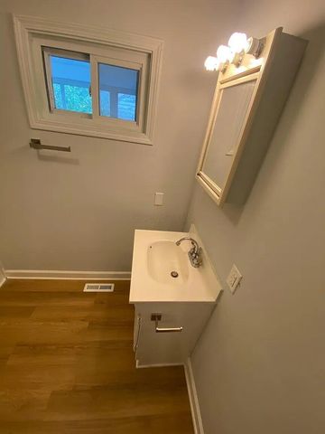 311 Dakota Avenue, Columbus, OH 43223