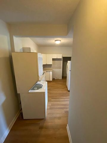 311 Dakota Avenue, Columbus, OH 43223