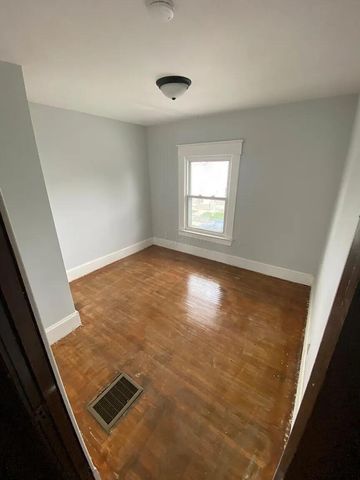 311 Dakota Avenue, Columbus, OH 43223