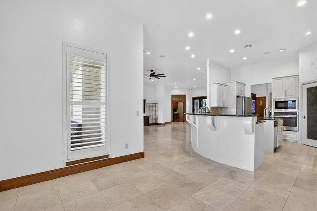 13909 Cascata Strada, Oklahoma City, OK 73170