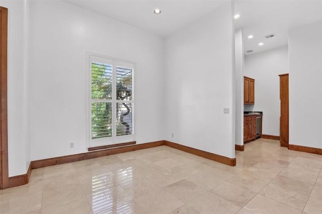 13909 Cascata Strada, Oklahoma City, OK 73170