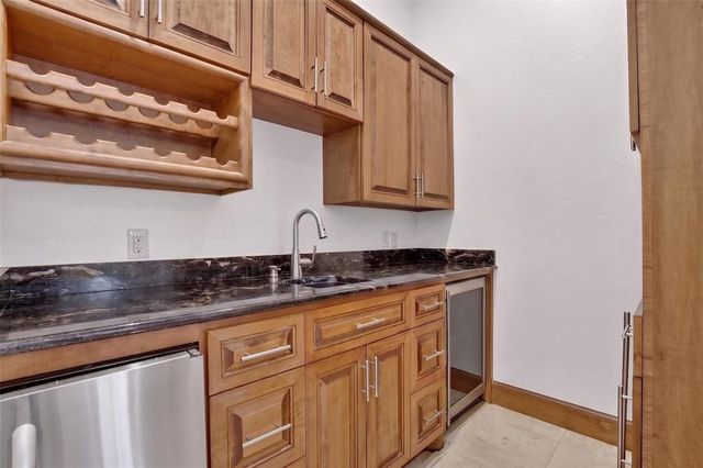 13909 Cascata Strada, Oklahoma City, OK 73170
