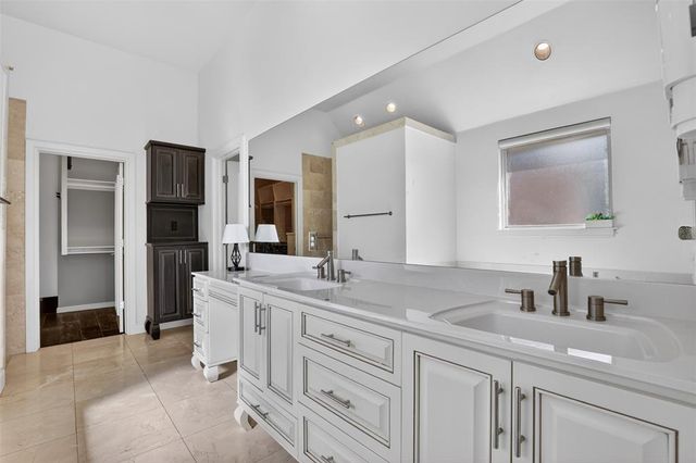 13909 Cascata Strada, Oklahoma City, OK 73170