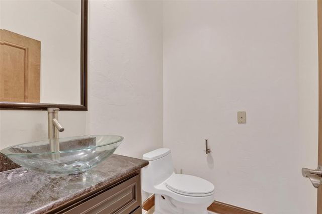 13909 Cascata Strada, Oklahoma City, OK 73170