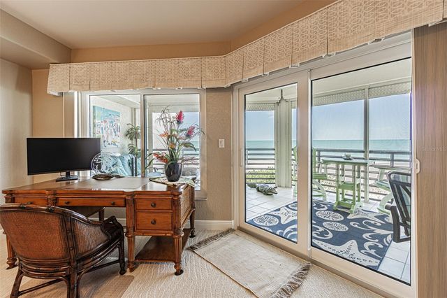 200 121ST AVENUE 304, Treasure Island, FL 33706