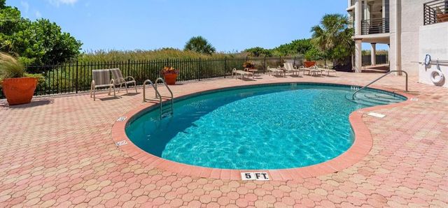 200 121ST AVENUE 304, Treasure Island, FL 33706