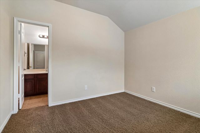 5566 Grosseto Drive, Frisco, TX 75034