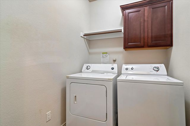 5566 Grosseto Drive, Frisco, TX 75034