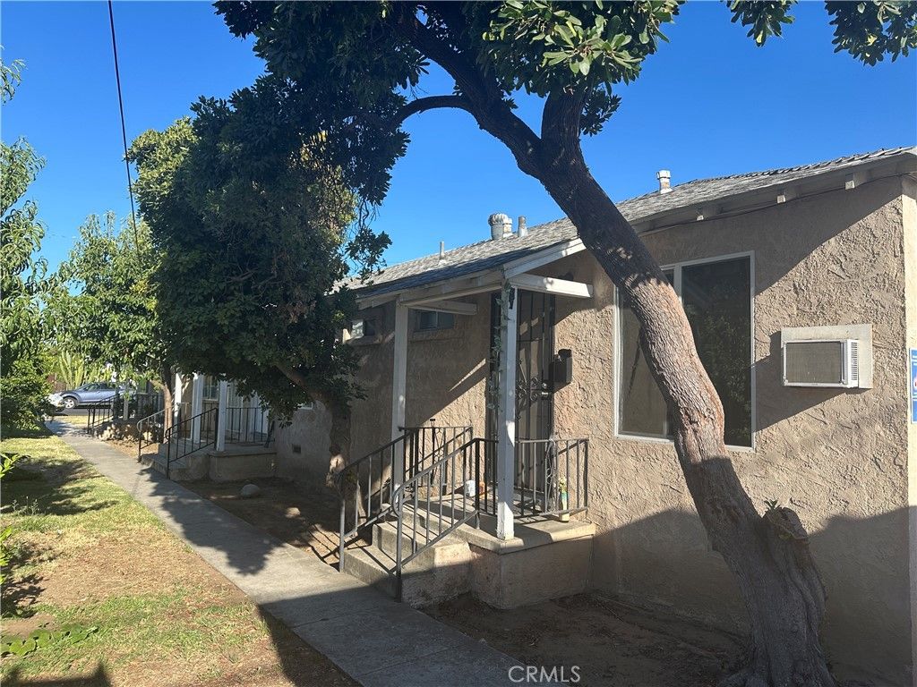 Image 3 of property listing at 203 N San Pablo, Fresno, CA 93701